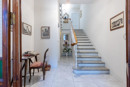 Foto Villa a schiera a Fucecchio Centro di 170 m² con 7 locali in vendita