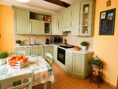Foto Casa indipendente a Massa Castagnola di 100 m² con 6 locali in vendita
