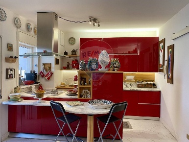 Foto Appartamento in Via Papa Giovanni XXIII, Palermo Bonagia di 165 m²