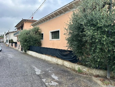 Foto Appartamento a San Miniato Ponte a Egola, Stibbio di 95 m² in vendita
