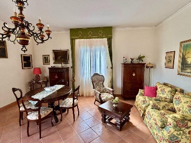 Foto Appartamento a Siena Petriccio - Acquacalda di 139 m² con 5 locali