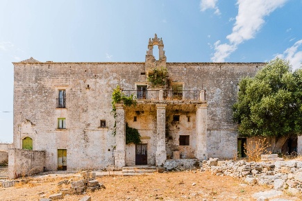 Foto Rustico in Contrada Valente, Crispiano di 810 m² con 22 locali