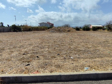 Foto Terreno residenziale in Via Delle Mimose, Dolianova di 438 m²