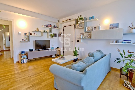 Foto Appartamento in Via G. Carducci, Portoferraio Centro di 107 m²