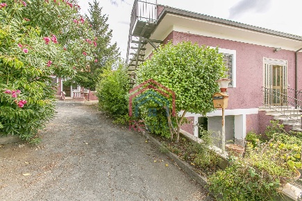 Foto Villa singola in strada vicinale della macina, Genzano di Roma