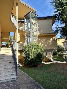 Foto Appartamento a Scandicci Le Bagnese, San Giusto di 80 m² con 4 locali