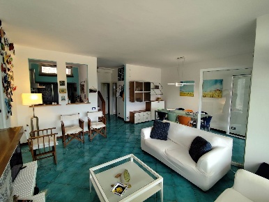 Foto Villa unifamiliare in Strada statale 18, Maratea Marina di 120 m²