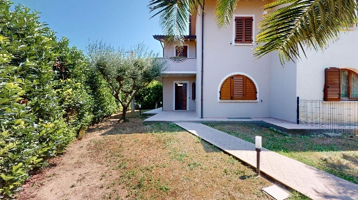 Foto Villa bifamiliare in Via della Torre 6, Assisi Palazzo, Petrignano