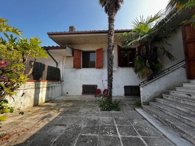 Foto Villa unifamiliare in VIA CANDIA  337, Ancona Candia di 202 m²