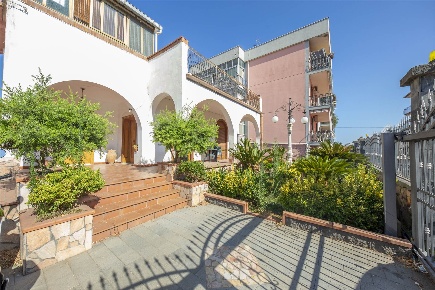 Foto Villa unifamiliare in via donato bramante 17, Gravina di Catania