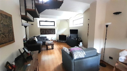 Foto Appartamento a Firenze Porta Romana di 160 m² con 11 locali in affitto