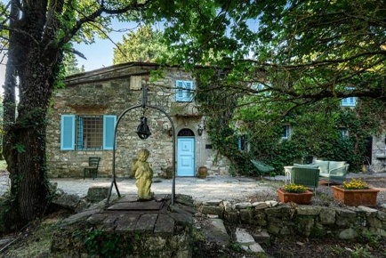 Foto Rustico a Fiesole di 230 m² con 7 locali in vendita