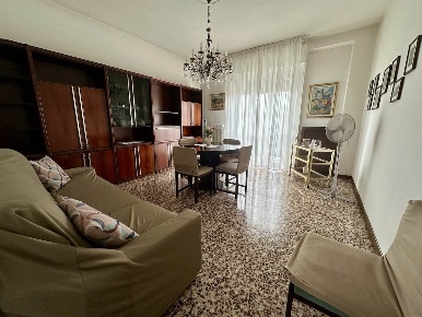 Foto Appartamento in Via Cavour 234, Senago di 70 m² con 2 locali