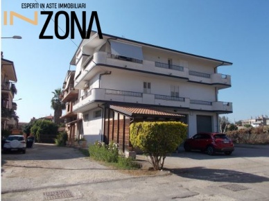 Foto Appartamento in Via Sacco e Vanzetti, Melicucco di 170 m² con 4 locali