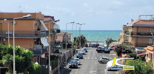 Foto Appartamento a Ladispoli Zona Domitilla di 90 m² con 4 locali