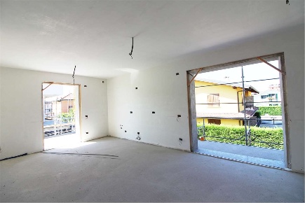 Foto Appartamento in Via Montello, Pontirolo Nuovo di 104 m² con 3 locali