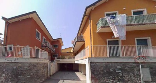 Foto Appartamento in Via Carlo Cattaneo 27, Cantù Arconi di 81 m²