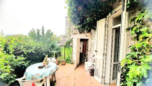 Foto Appartamento a Monte San Giovanni Campano di 155 m² con 11 locali
