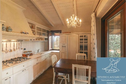 Foto Appartamento in via X Giornate 148, Soiano del Lago di 223 m²