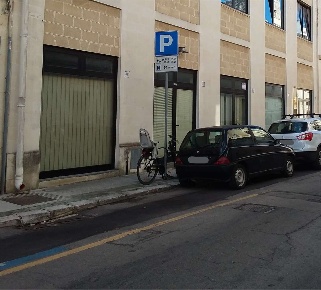 Foto Negozio in DI CASANELLO 35, Lecce Ariosto di 90 m² con 1 locali