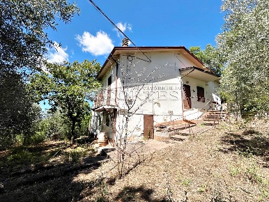 Foto Casa indipendente a Perugia di 120 m² con 3 locali in vendita