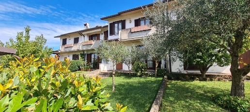 Foto Villa a schiera in Via Gioachino Rossini 42, San Zeno Naviglio Centro