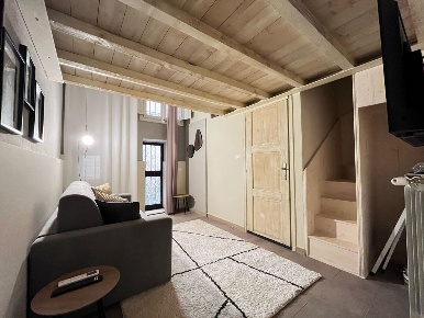 Foto Appartamento in Via San Geminiano 28, Modena Centro Storico di 50 m²