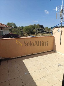 Foto Mansarde a Pedara Centro di 50 m² con 2 locali in affitto
