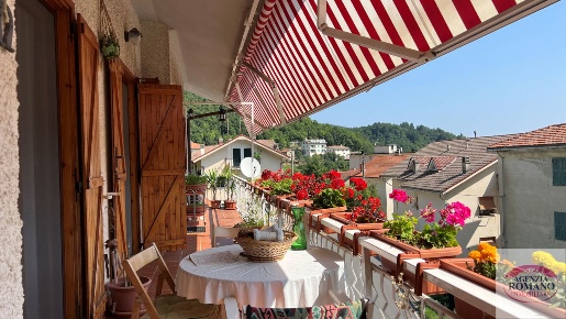 Foto Appartamento a Urbe San Pietro D'olba di 146 m² con 8 locali