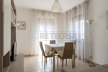 Foto Appartamento in Via Generale Cantore 11/A, Nardò Centro di 78 m²