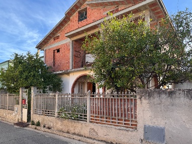 Foto Villa singola a Villasor di 230 m² con 4 locali in vendita