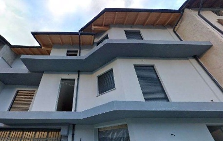 Foto Appartamento in Via Barella 290, Montagna in Valtellina di 241 m²