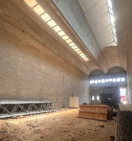 Foto Capannone industriale a Abbiategrasso di 300 m² in vendita