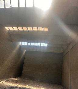 Foto Capannone industriale a Abbiategrasso di 430 m² in vendita