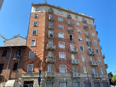 Foto Appartamento in via Frassineto, Torino Cenisia di 70 m² con 3 locali