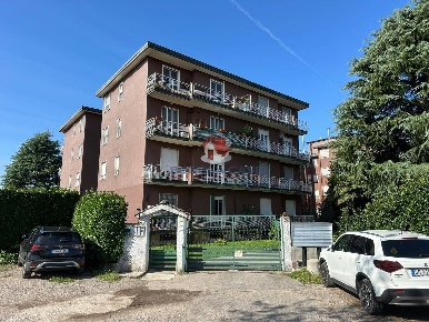 Foto Appartamento in via san martino della battaglia, Pogliano Milanese