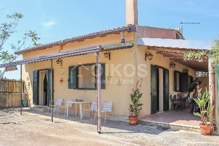 Foto Villa unifamiliare in C.da Testa dell' Acqua, Noto Testa Dell'acqua