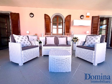 Foto Appartamento a Massa Centro di 100 m² con 4 locali in vendita