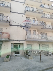 Foto Appartamento in VIA TRANI, Modica Modica Sorda di 131 m² con 6 locali