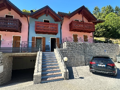 Foto Villa a schiera in Via Acquedotto, Strembo di 100 m² con 3 locali