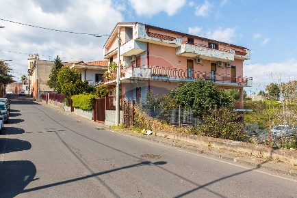 Foto Appartamento in Giovanni Guglielmino, Tremestieri Etneo Centro