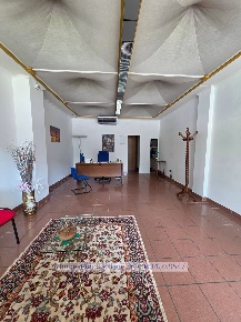 Foto Negozio a Brugnera Centro di 44 m² con 1 locali in vendita