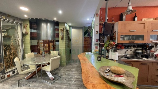 Foto Appartamento a Mercogliano di 130 m² con 4 locali in vendita