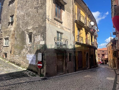 Foto Case semi ndipendenti a Summonte di 80 m² con 3 locali in vendita