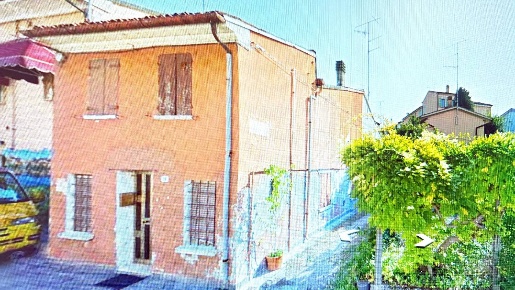 Foto Casa indipendente a Mantova Angeli di 105 m² con 3 locali in vendita
