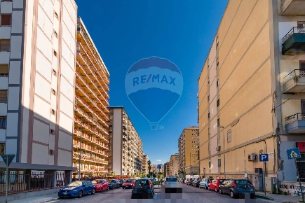 Foto Appartamento in VIA DEI QUARTIERI, Palermo San Lorenzo di 180 m²
