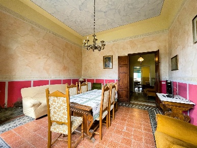 Foto Villa a schiera a Camaiore Lido di Camaiore di 185 m² con 7 locali