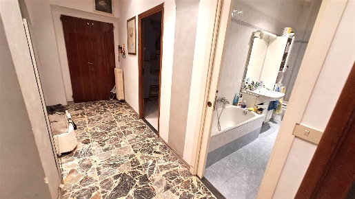 Foto Appartamento a Ancona Capodimonte di 103 m² con 4 locali in vendita