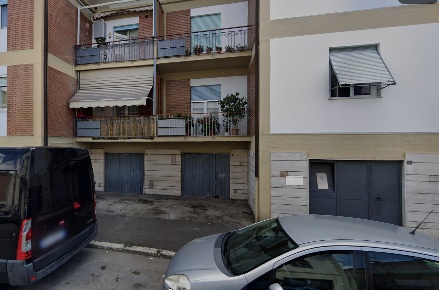 Foto Box a Grosseto Regioni di 105 m² con 3 locali in vendita