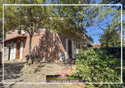 Foto Villa a schiera a Lamporecchio San Baronto di 120 m² con 5 locali